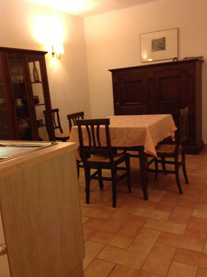 אורבינו San Francesco Bedrooms מראה חיצוני תמונה