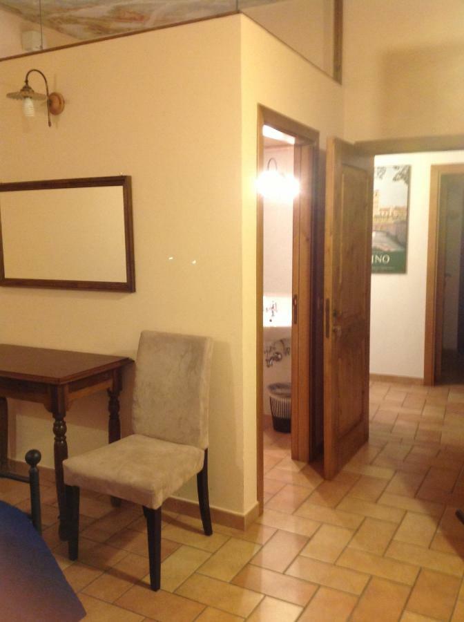 אורבינו San Francesco Bedrooms מראה חיצוני תמונה